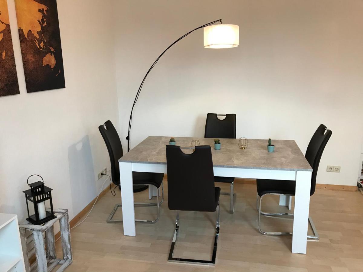 Gemuetliche 2 Zimmer Fewo Parkplatz Wlan Apartamento Breisach Exterior foto